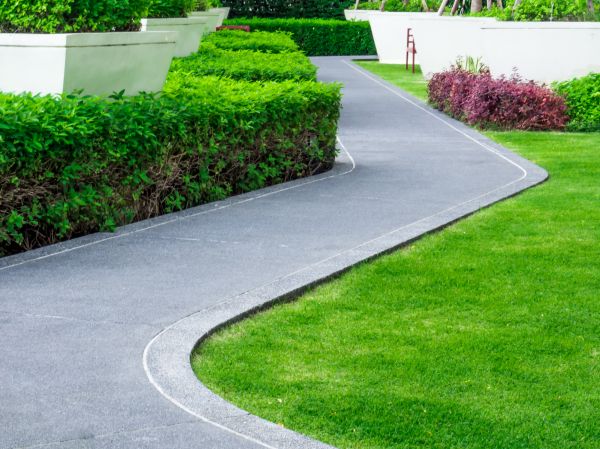 Cost of Walkway Curb Installation in Morgan Hill