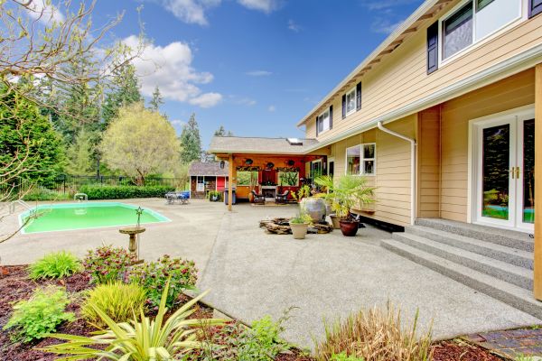 Cost of Pool Area Concreting in Morgan Hill